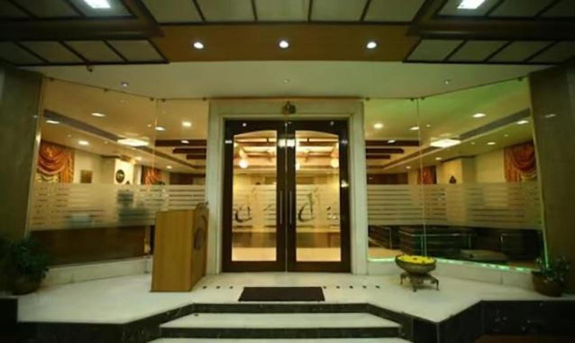 Fabhotel Prime Chennai Deluxe Eksteriør bilde
