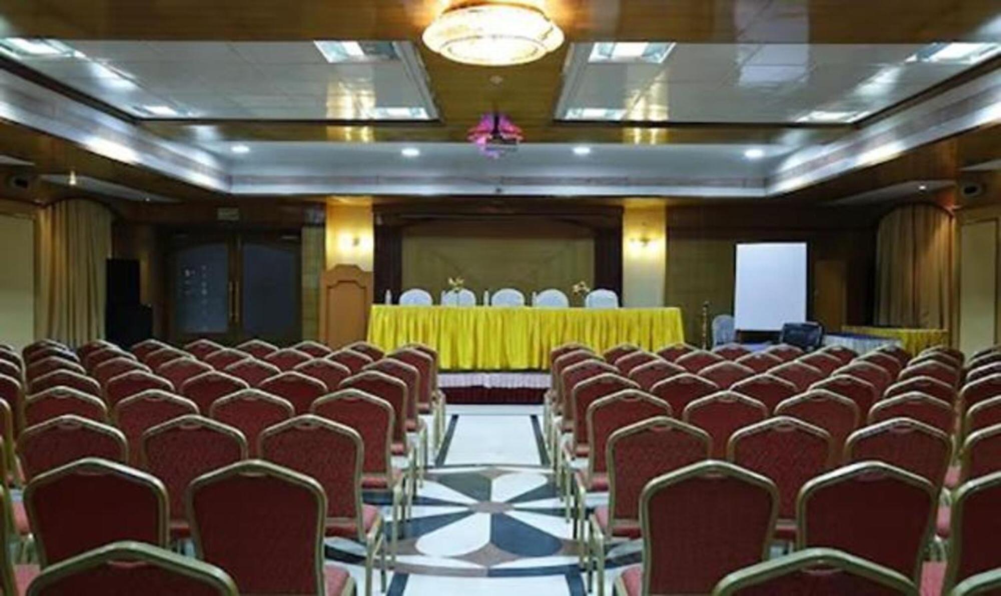 Fabhotel Prime Chennai Deluxe Eksteriør bilde